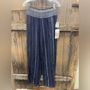 Navy & white wide-legged pants